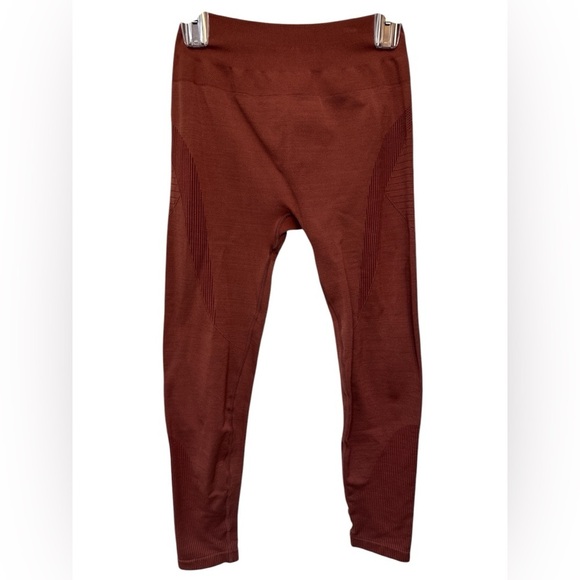 Alphalete mauve Ozone Leggings - Picture 1 of 6